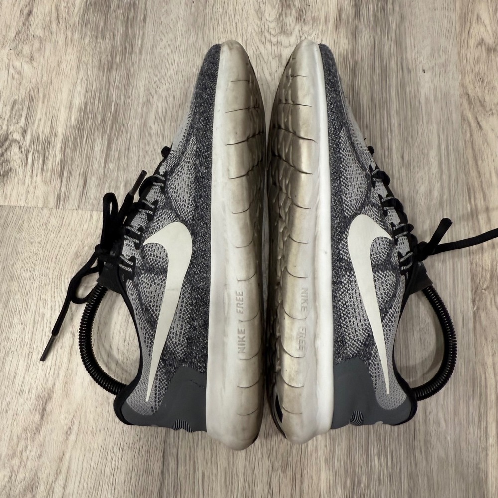 Nike Free RN 2017 Women's Running Shoes Gray White Sneakers Size 9 - Picture 7 of 8